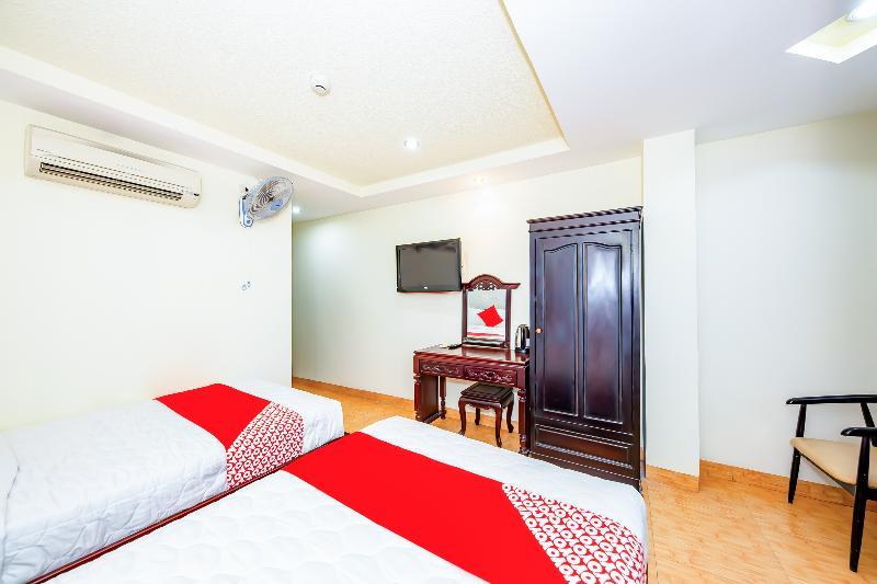 Oyo 243 Eden Hotel Nha Trang Exterior photo