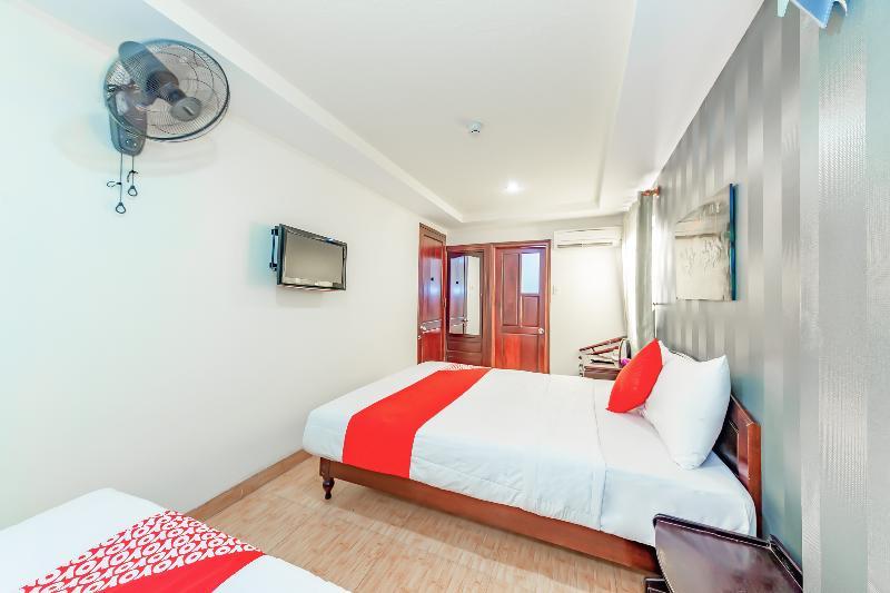 Oyo 243 Eden Hotel Nha Trang Exterior photo